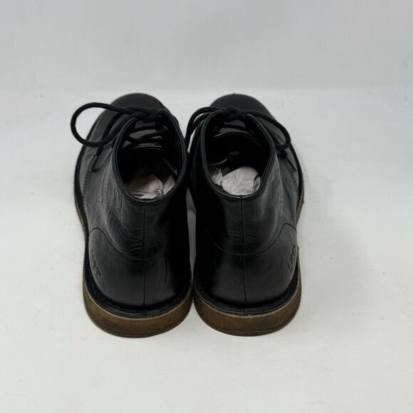 UGG Leighton Chukka Boots Mens 10.5 Black Leather Ankle  display picture 3